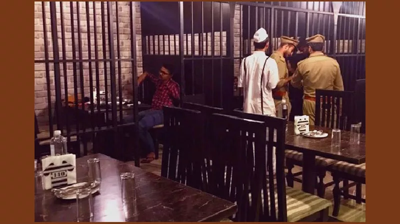 Bengaluru,Restaurant,Jail Theme,Food,Viral Video