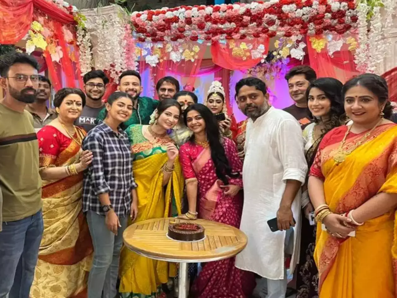 Gaatchora,Tollywood,Serial,TV