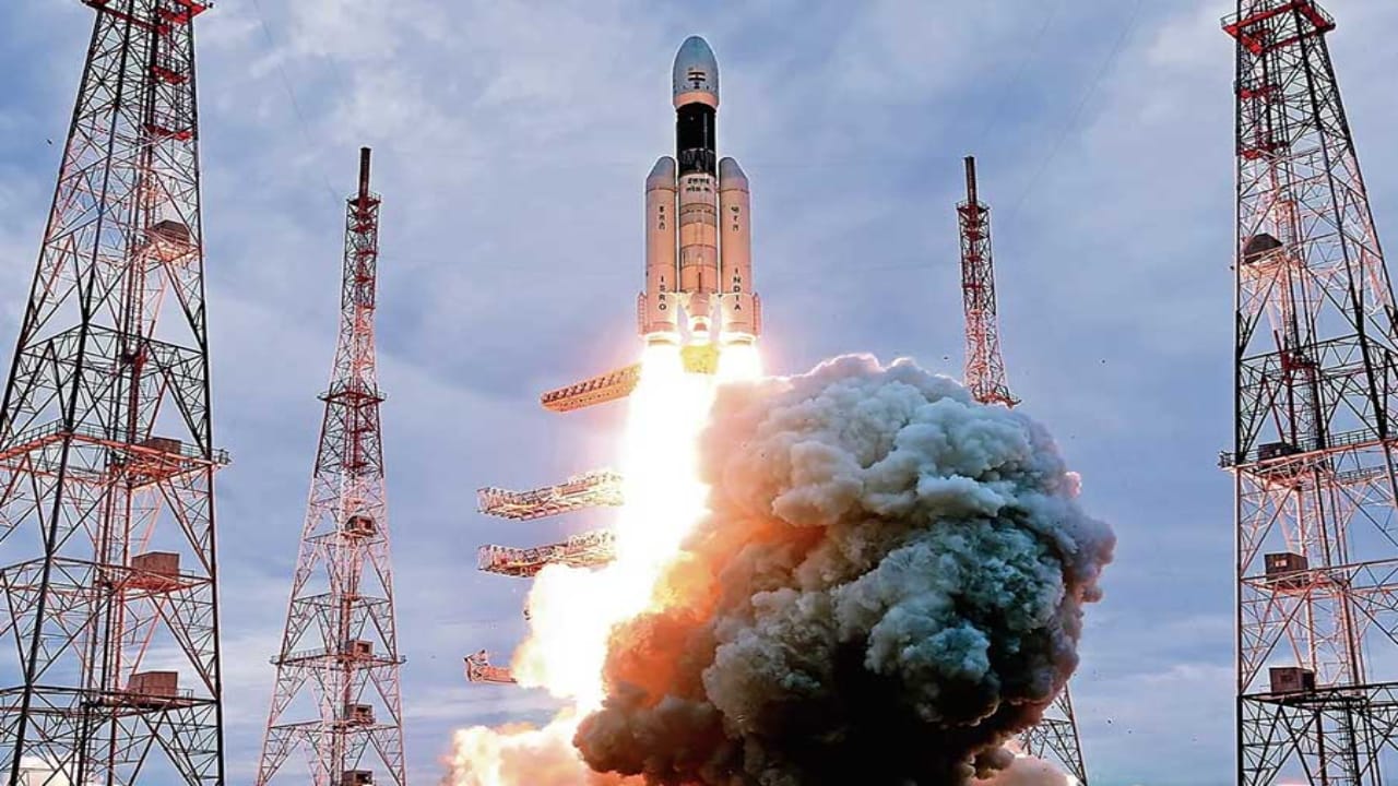Russia&#039;s Luna-25 spacecraft,India,Russia.