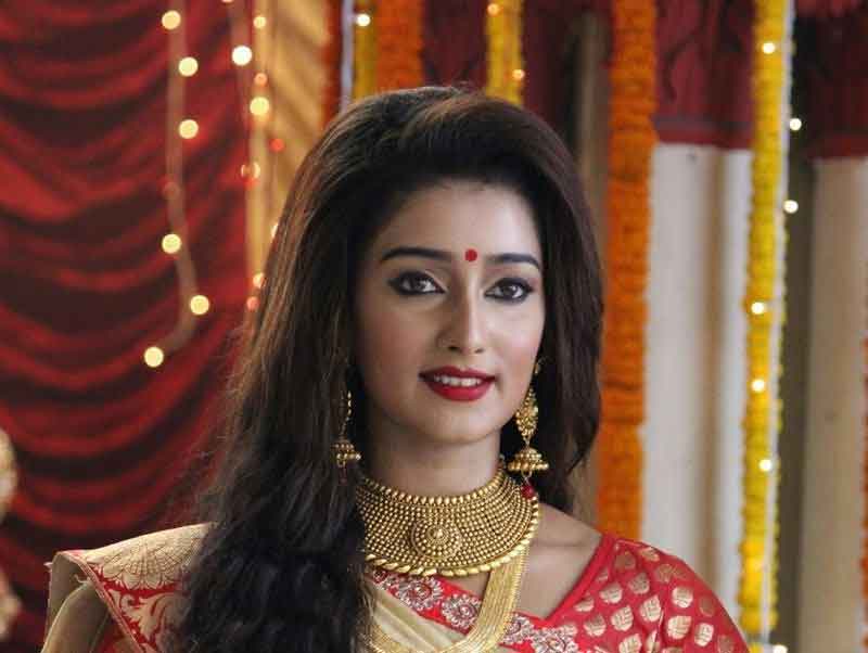 Sayantika Banerjee,Zayed khan,Tollywood,Bangladesh
